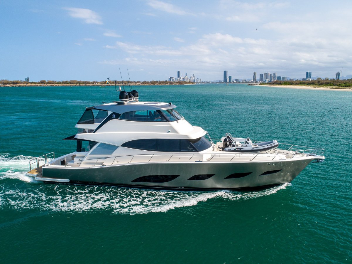 Riviera 68